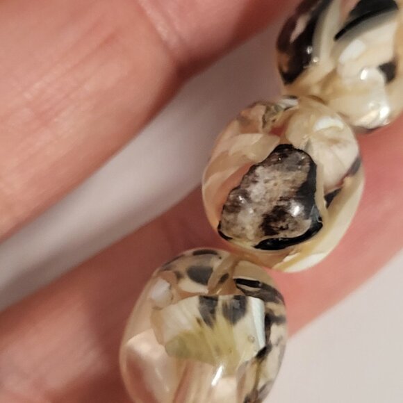 **Exclusive Offer: Dendritic Agate Necklace - Spiritual Connection and Abundance - Picture 6 of 13